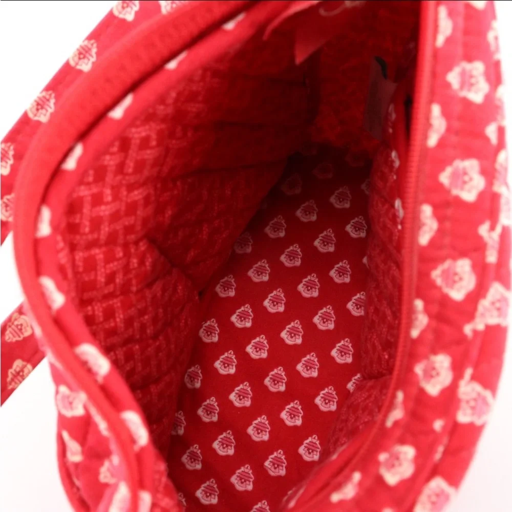 Vera Bradley vibrant design